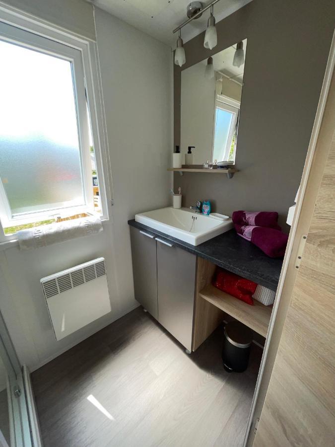 Mobil-Home 4 étoiles avec piscine proche de Blois Onzain Extérieur photo